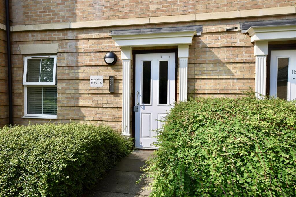 Apartment in Luton - View 2