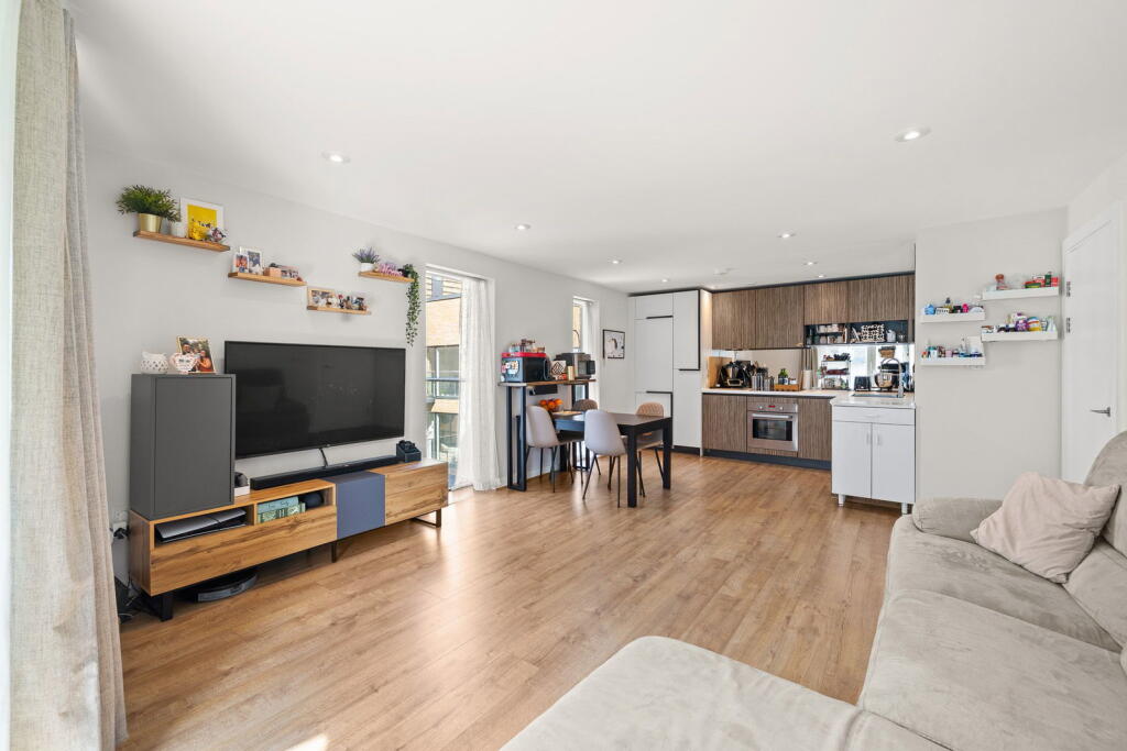 Apartment in London - View 2