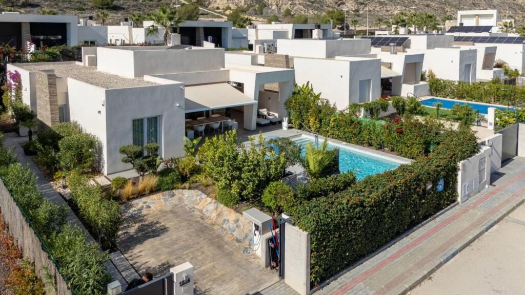 Main image of property: Valencia, Alicante, La Finca Golf