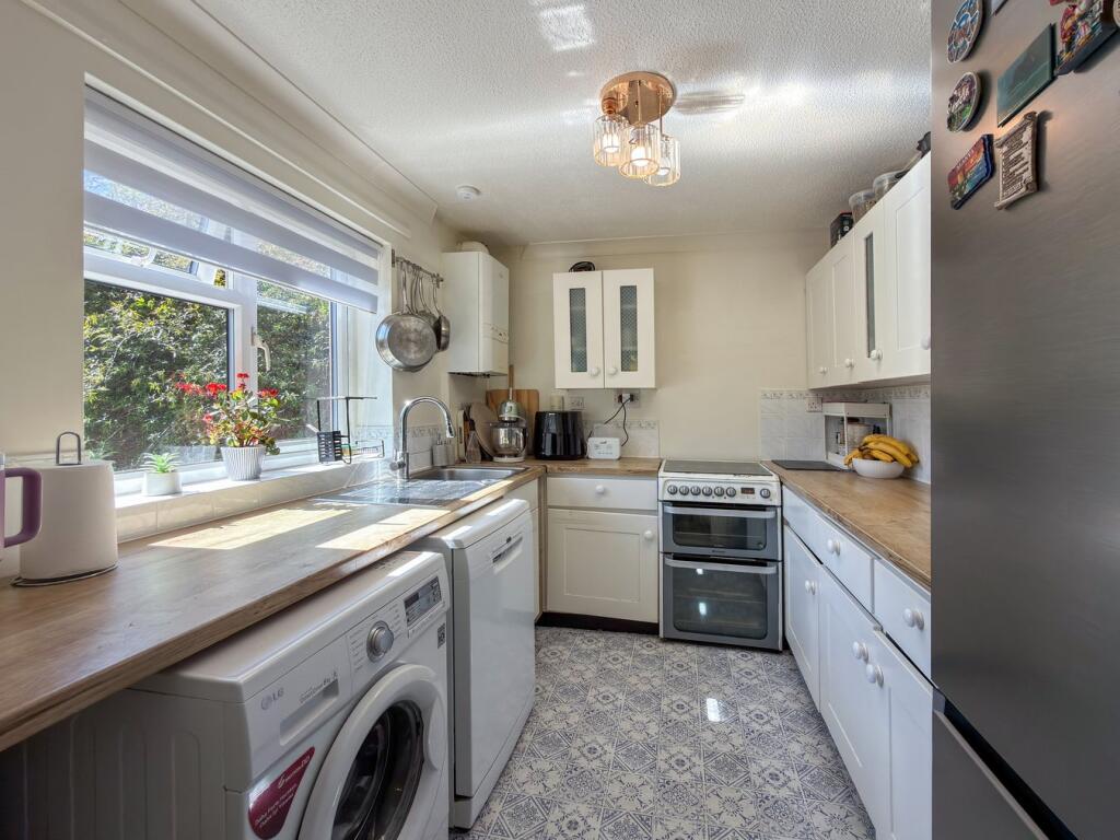 House in East Suffolk, Martlesham Heath, Martlesham - View 2