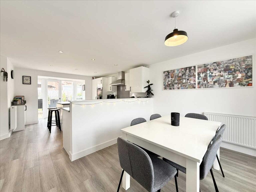 House in Rushcliffe, Hollygate Park, Cotgrave - View 5