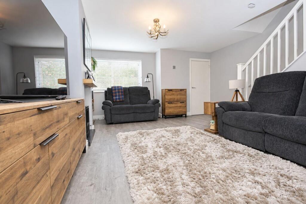 House in Portsmouth - More