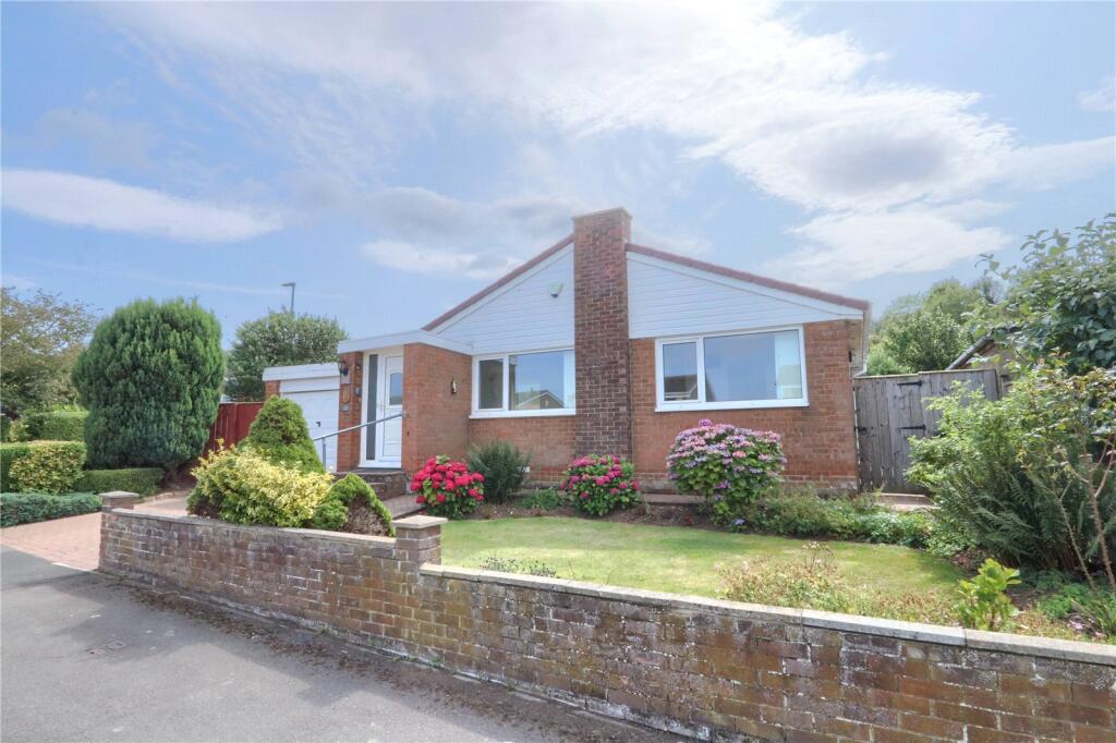 3-bed house on Kingsdown Way, New Marske, £239,950