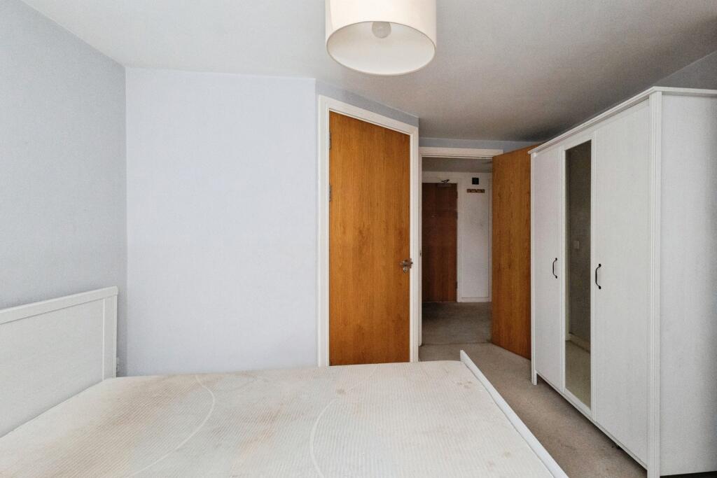 Apartment in Salford, Trinity, Lower Broughton - View 3