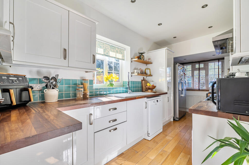 House in London - View 5