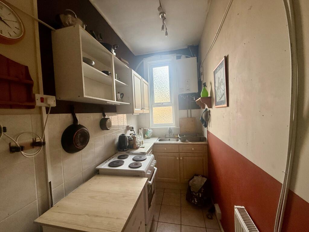 Apartment in Birmingham, Moseley - View 2