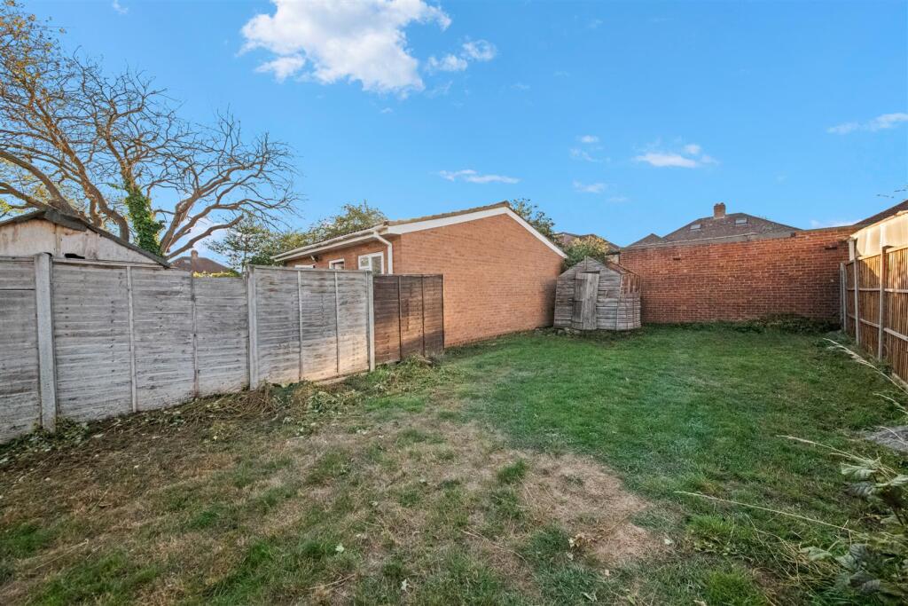 House in Southall - View 4