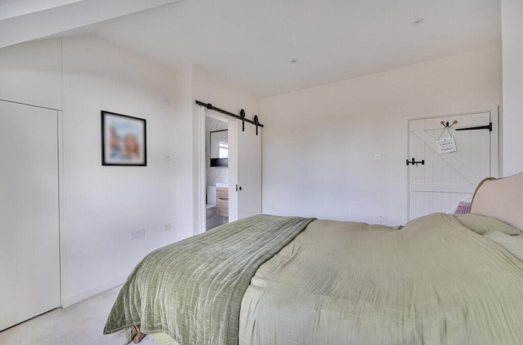 House in Sevenoaks, Brasted - View 5
