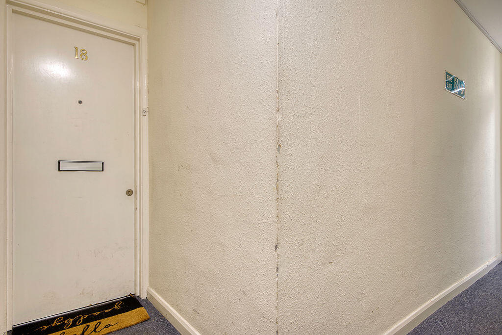 Apartment in Bournemouth, Lansdowne - More