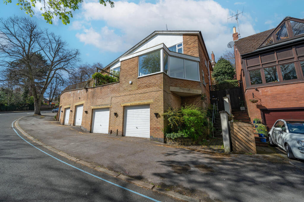 House in Nottingham, The Park