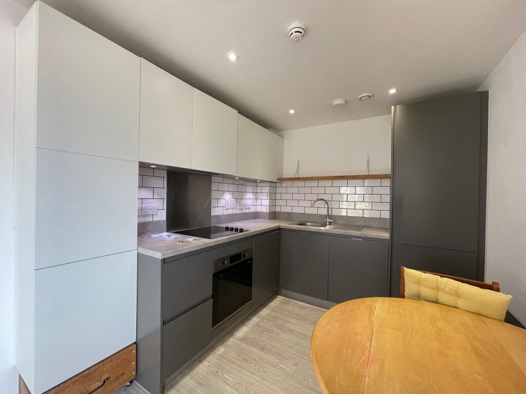 Main image of property: Embankment House - RL0063