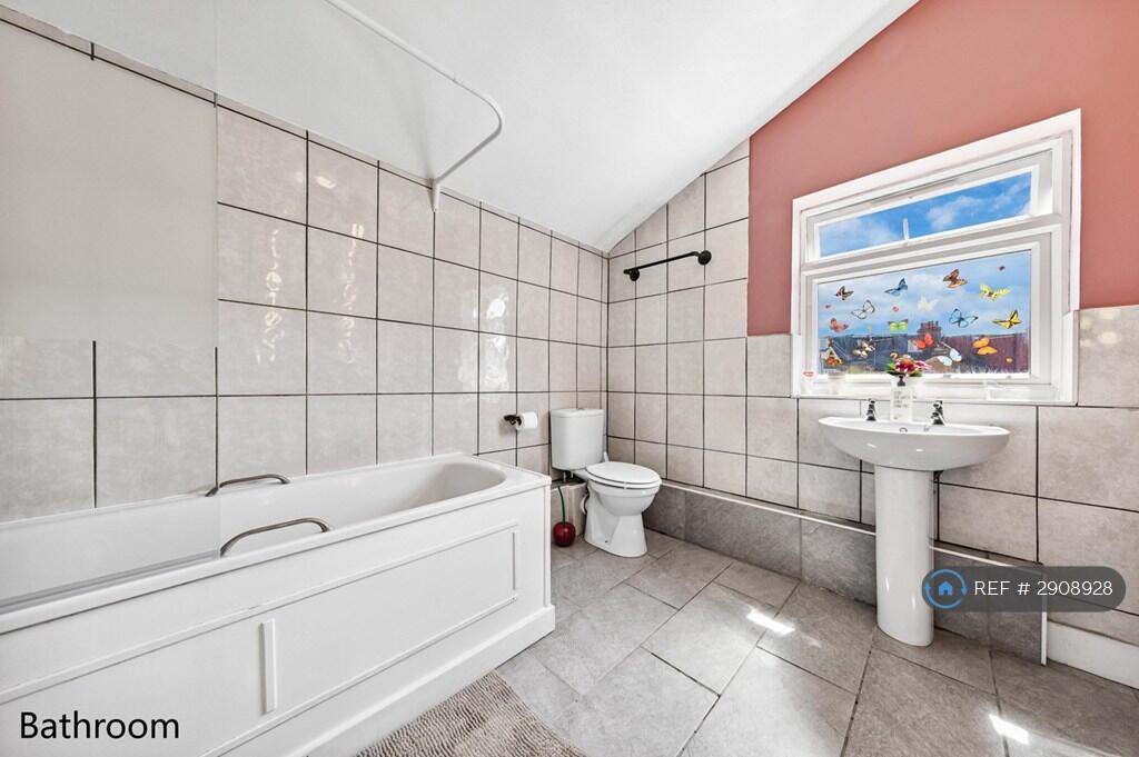 1 bedroom house share for rent