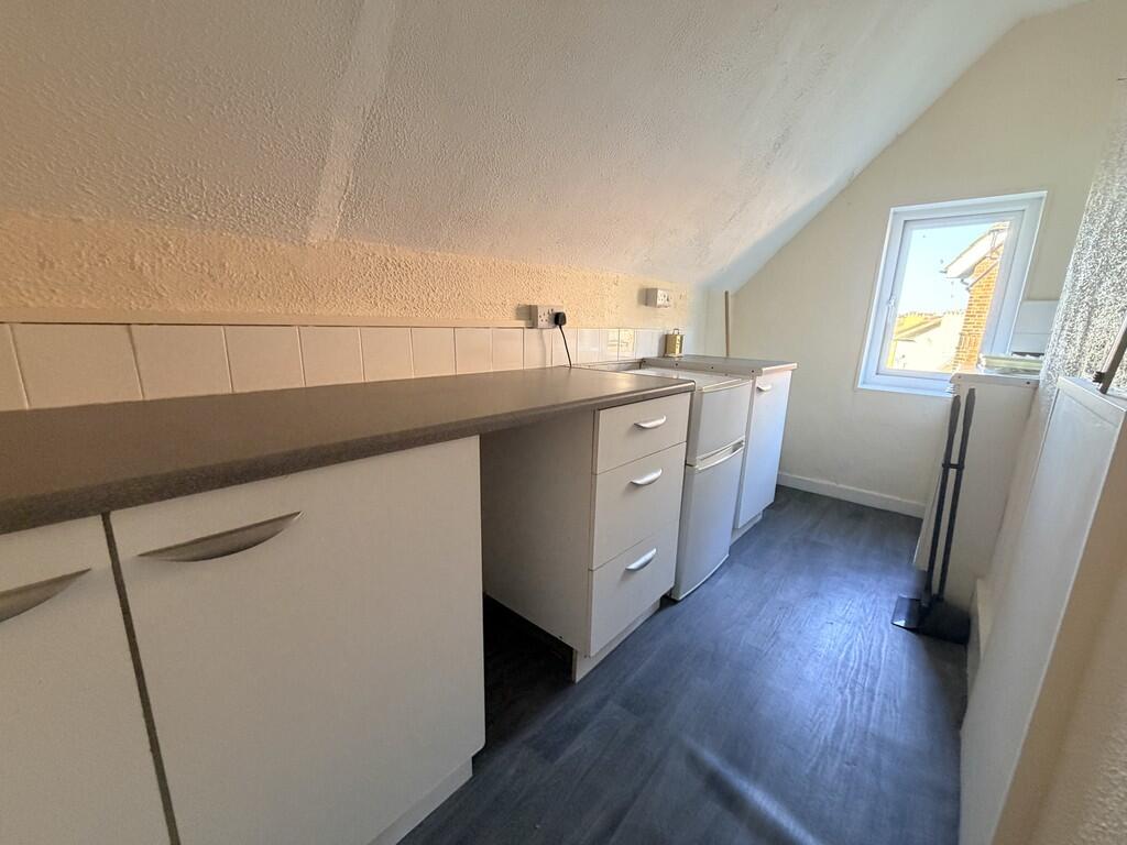 Apartment in Hastings, Blacklands - More