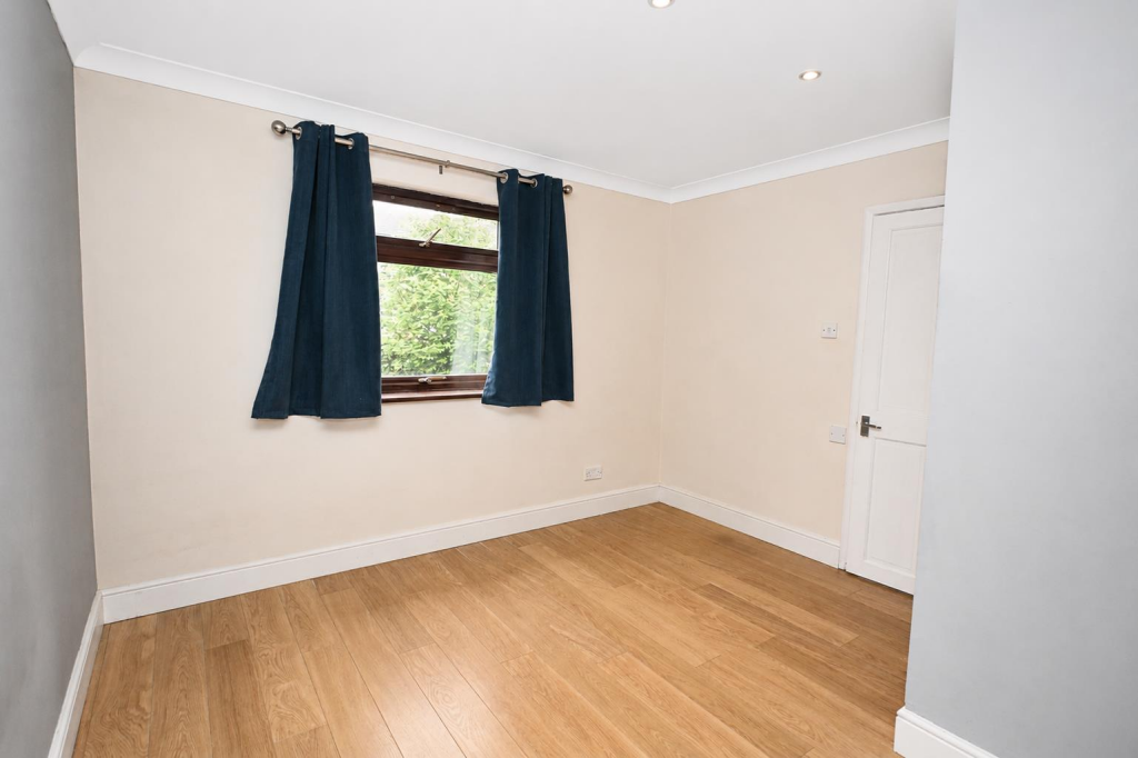 Apartment in Basingstoke and Deane, Overton - More