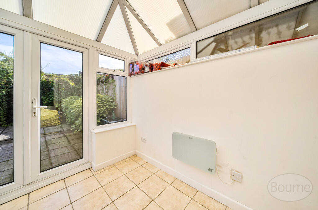 House in Elmbridge, Cobham - View 5