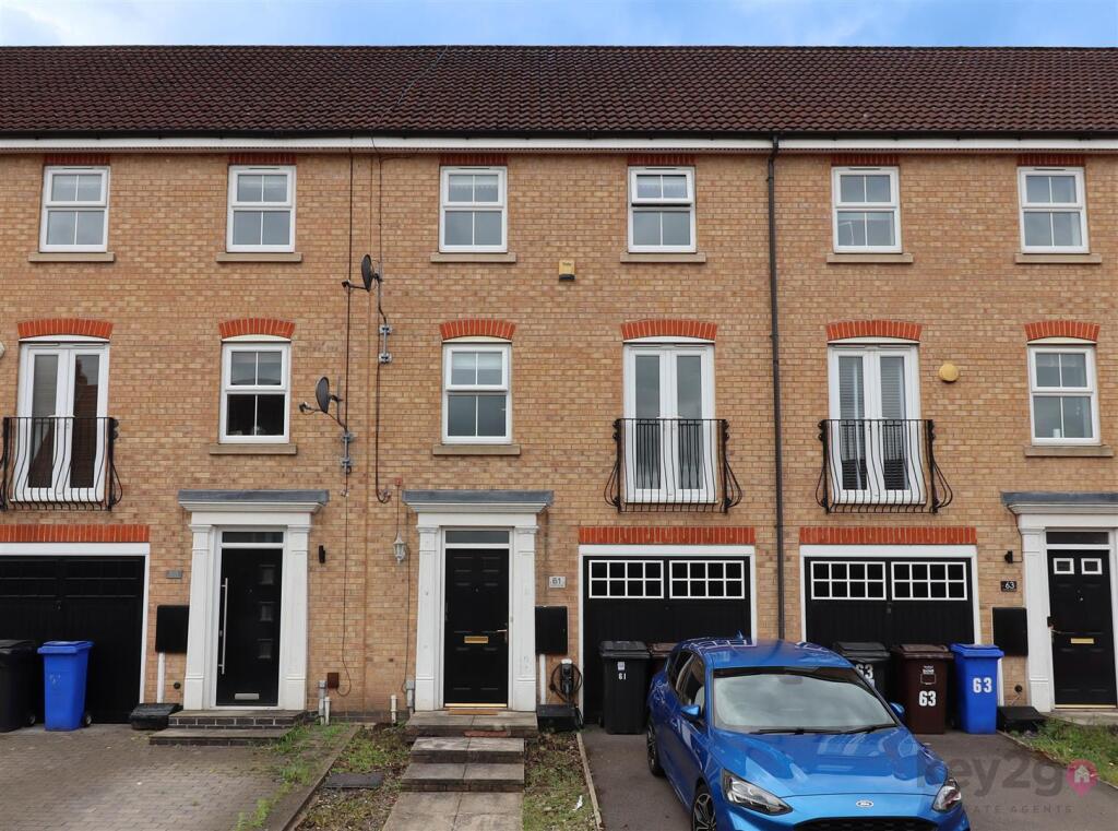 Main image of property: Oxclose Park Rise, Halfway, Sheffield, S20