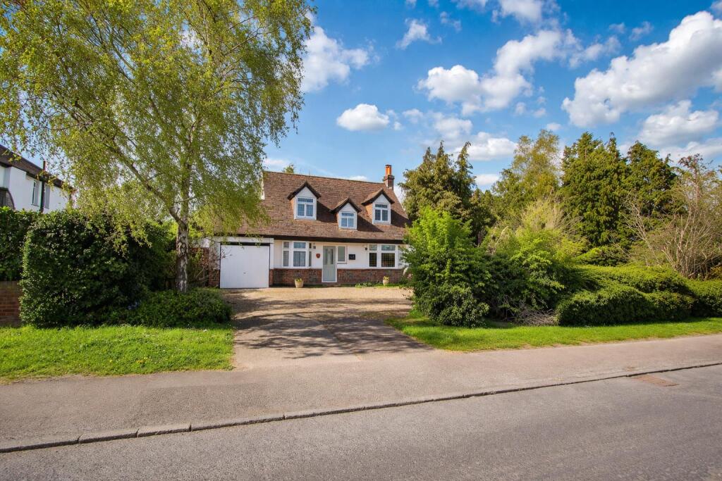 Main image of property: Woodmansterne Lane, South Wallington
