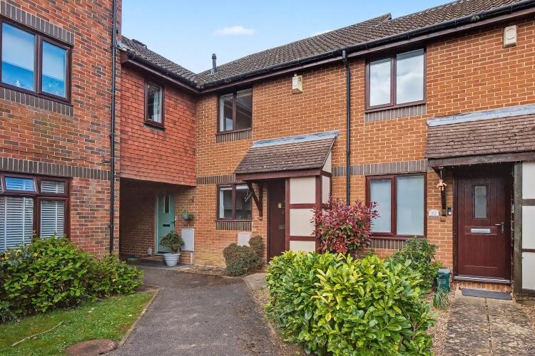 Main image of property: Spenlove Close, Abingdon