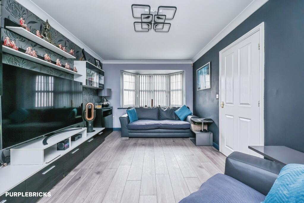 House in Nottingham - View 5