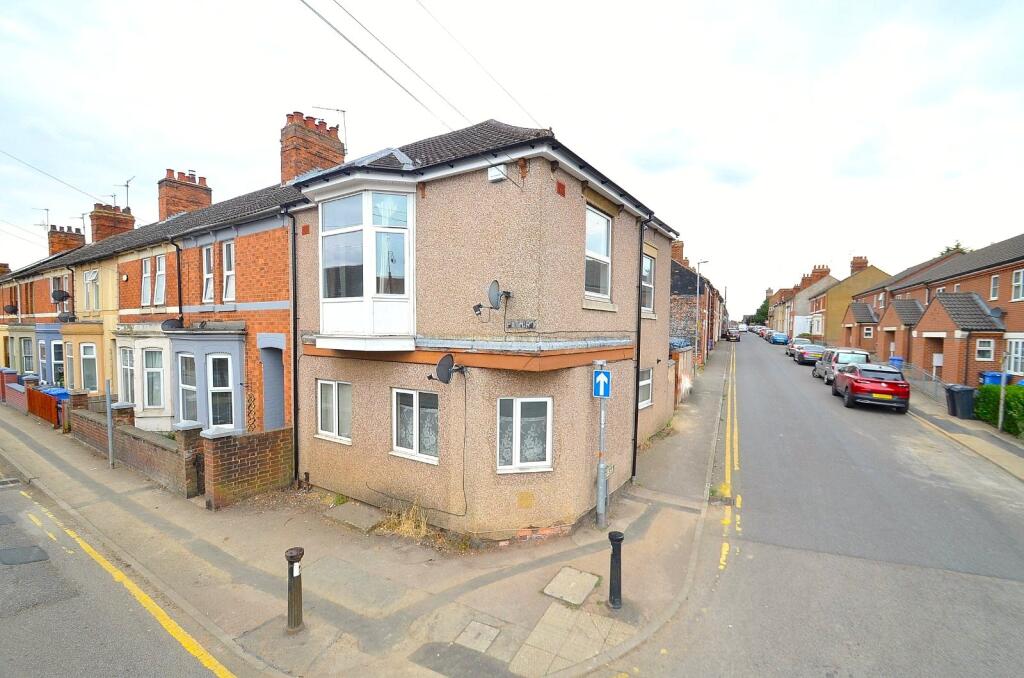 Main image of property: Wood Street, Kettering, Northamptonshire, NN16