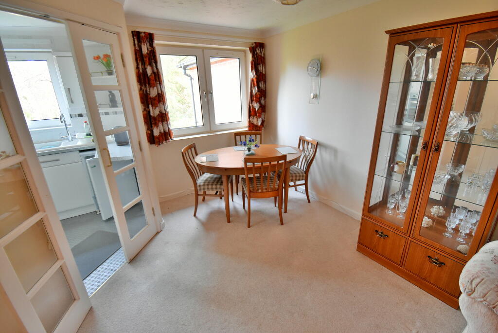 Apartment in West Parley, Dorset - View 5