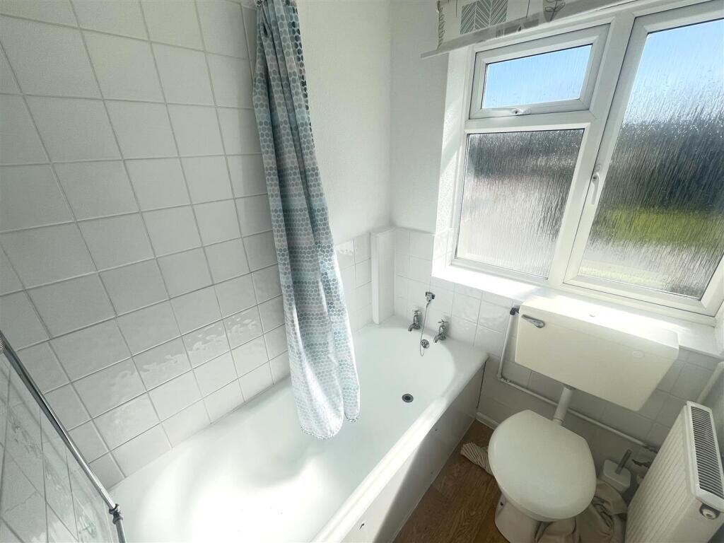 Apartment in Reading, Wokingham - More