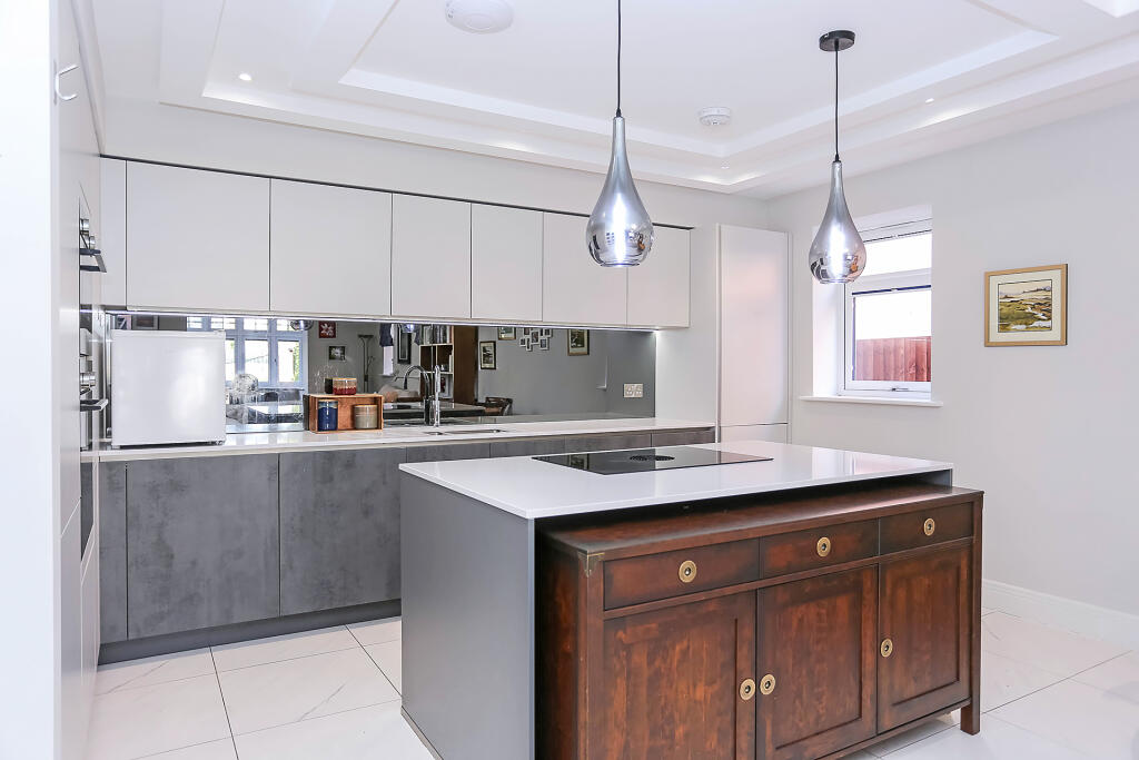 Additional image 10 of Whitegates, 334 Warwick Road, Solihull