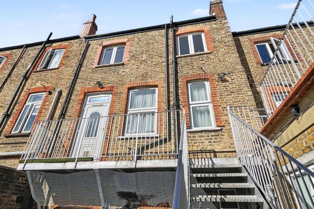 Apartment in London - View 2