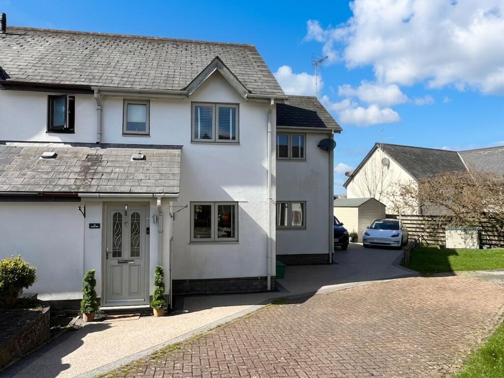 Main image of property: Primrose Close, Cowbridge, CF71