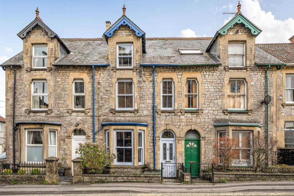 Main image of property: Commercial Road, Shepton Mallet, BA4