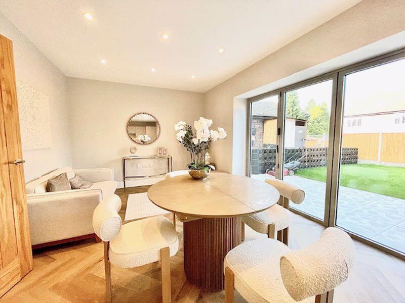 Additional image 7 of  Meadow View, Dosthill Road, Dosthill, Tamworth B77 1JB