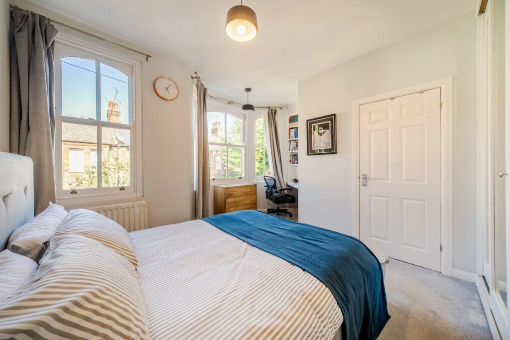 House in London - View 4