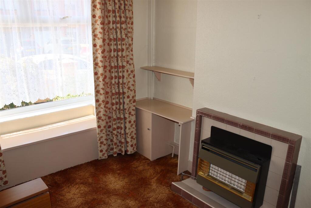 Brookland Road, Walsall Wood - Vista 5