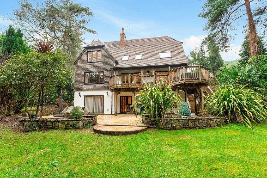 Main image of property: Broadstone