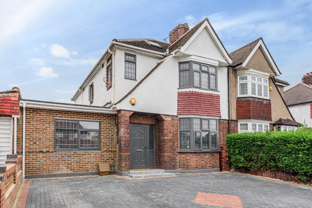 Main image of property: Sidcup Road Lee SE12