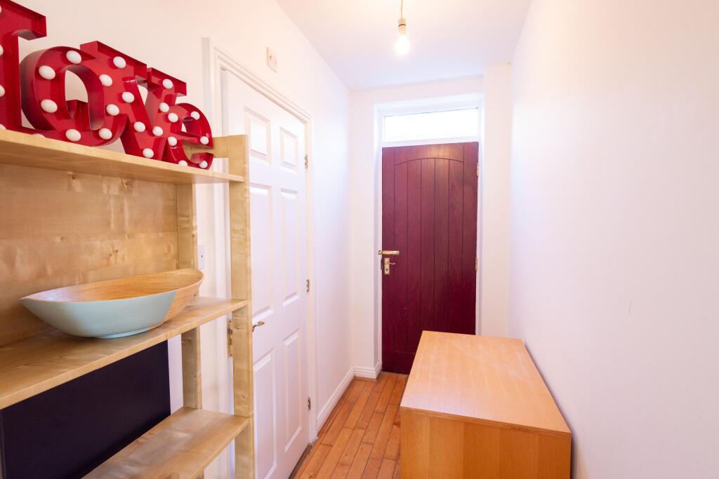 House in Leeds, Little Woodhouse, Hyde Park - View 6