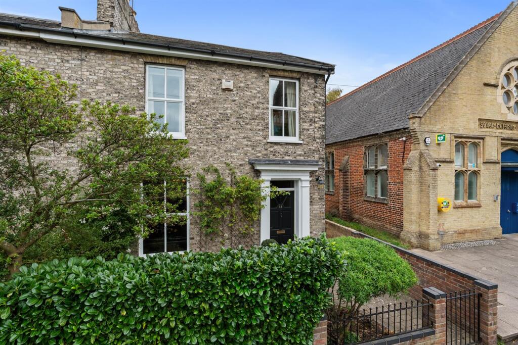 Main image of property: Essex Street, Norwich, NR2