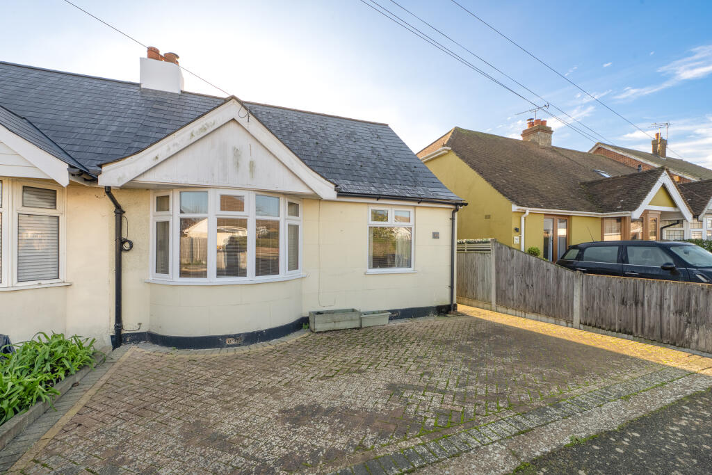 4-bed bungalow on Swalecliffe Road, Tankerton, Whitstable, £425,000