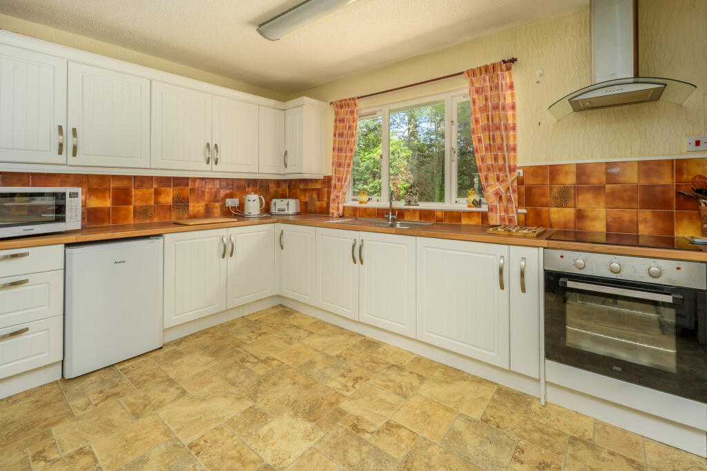 House in Newcastle upon Tyne - View 4