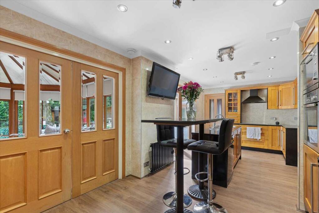 House in Thorntonhall, Kittoch Muir Estate, Peel Park - View 5