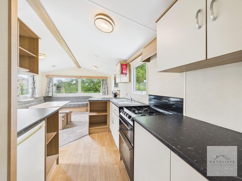 Oak Drive, Merlewood Country Park, PR3 - View 5