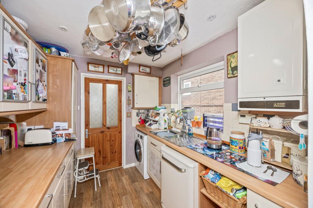 Priory Road, Hassocks, BN6 photo 4
