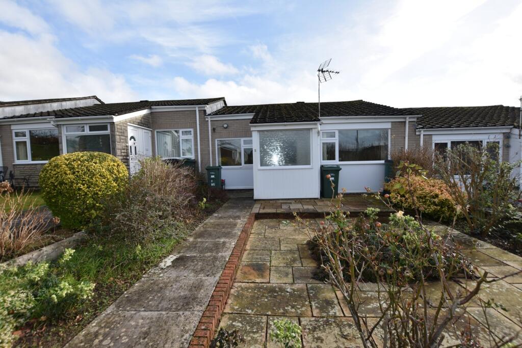 Main image of property: Beaufort Gardens, Nailsea, Bristol, BS48