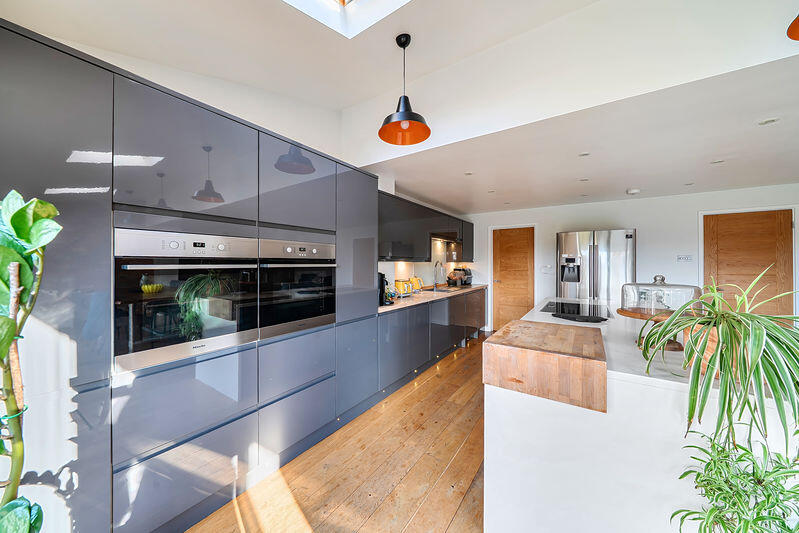 House in Vale of White Horse, Radley - View 4