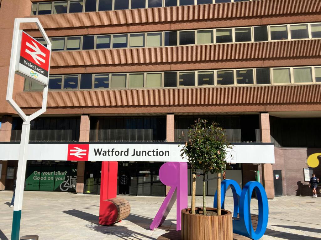 Watford Junction Station
