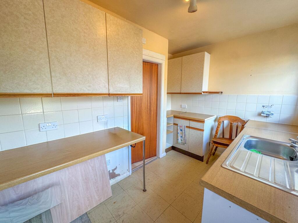 Purley View, Atherstone, CV9 - More