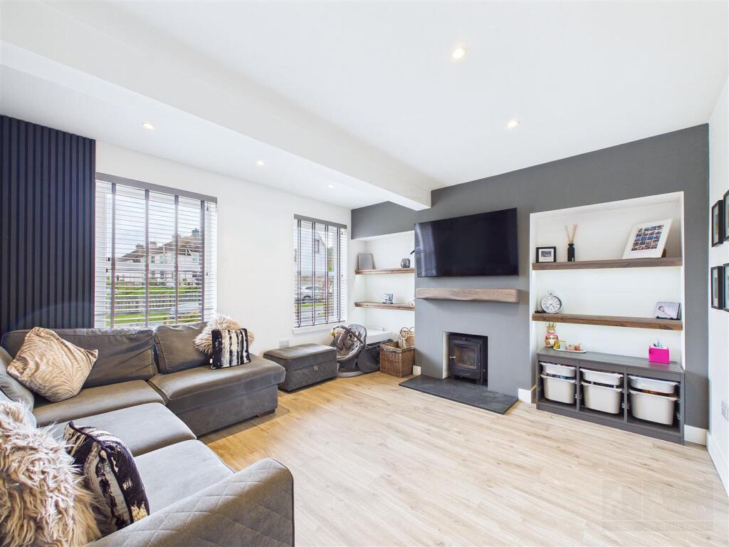 4 Cairngorm Avenue, Aviemore - View 4