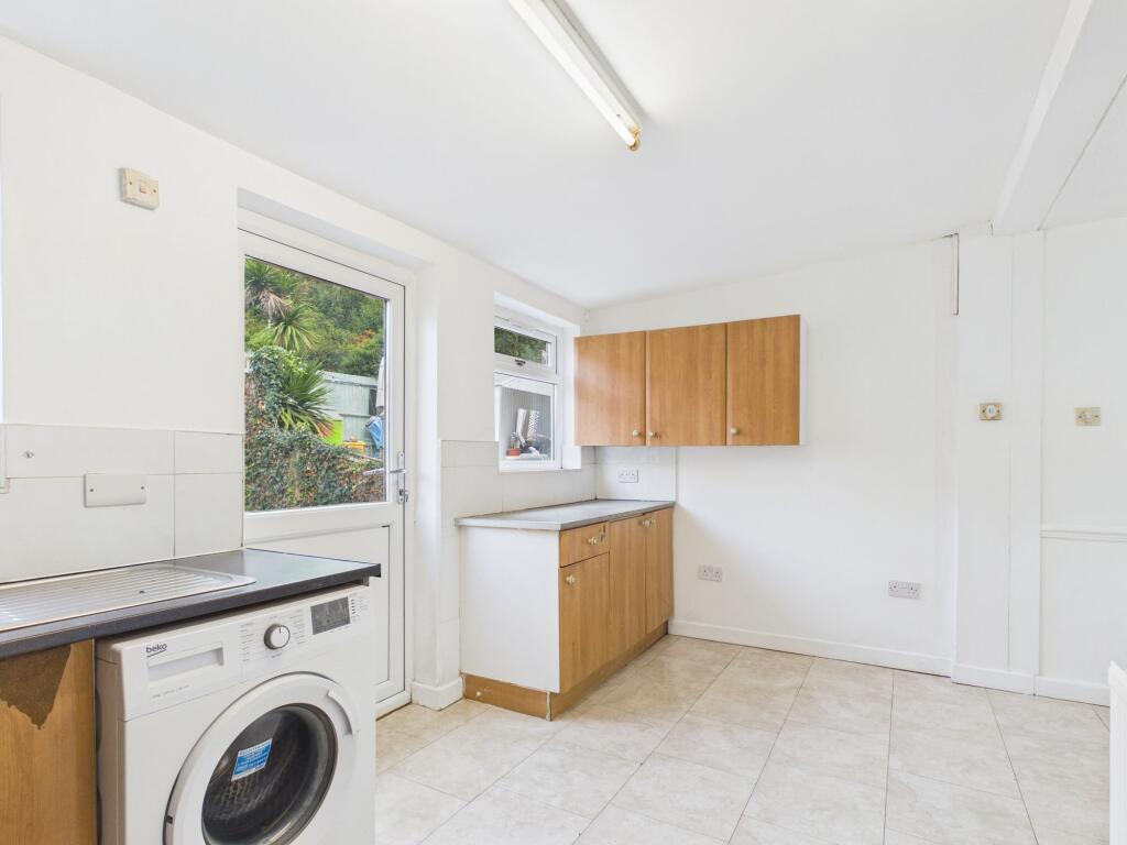 House in Reading - View 3