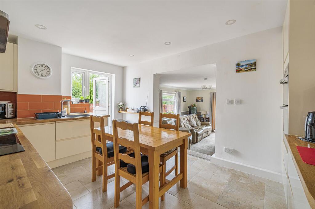 House in Brighton - View 2