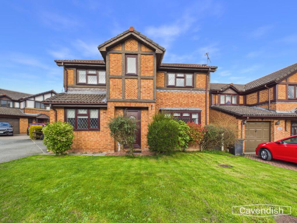 Main image of property: Canol y Bryn